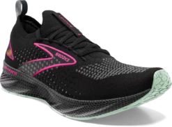BROOKS Women's Levitate Stealthfit 6 (011 - Black/Pink) -Nike Store 120385 011 A Levitate StealthFit 6