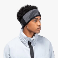 On Unisex Explorer Headband (Rock/Black) -Nike Store 276BAAEF DBCB 41BF 8C94 12280FDD5841