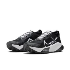 Nike Women’s Zoom X Zegama Trail (001 - Black/White) -Nike Store 58ECF255 EF4B 4662 82A7 8E5CAF96E35B