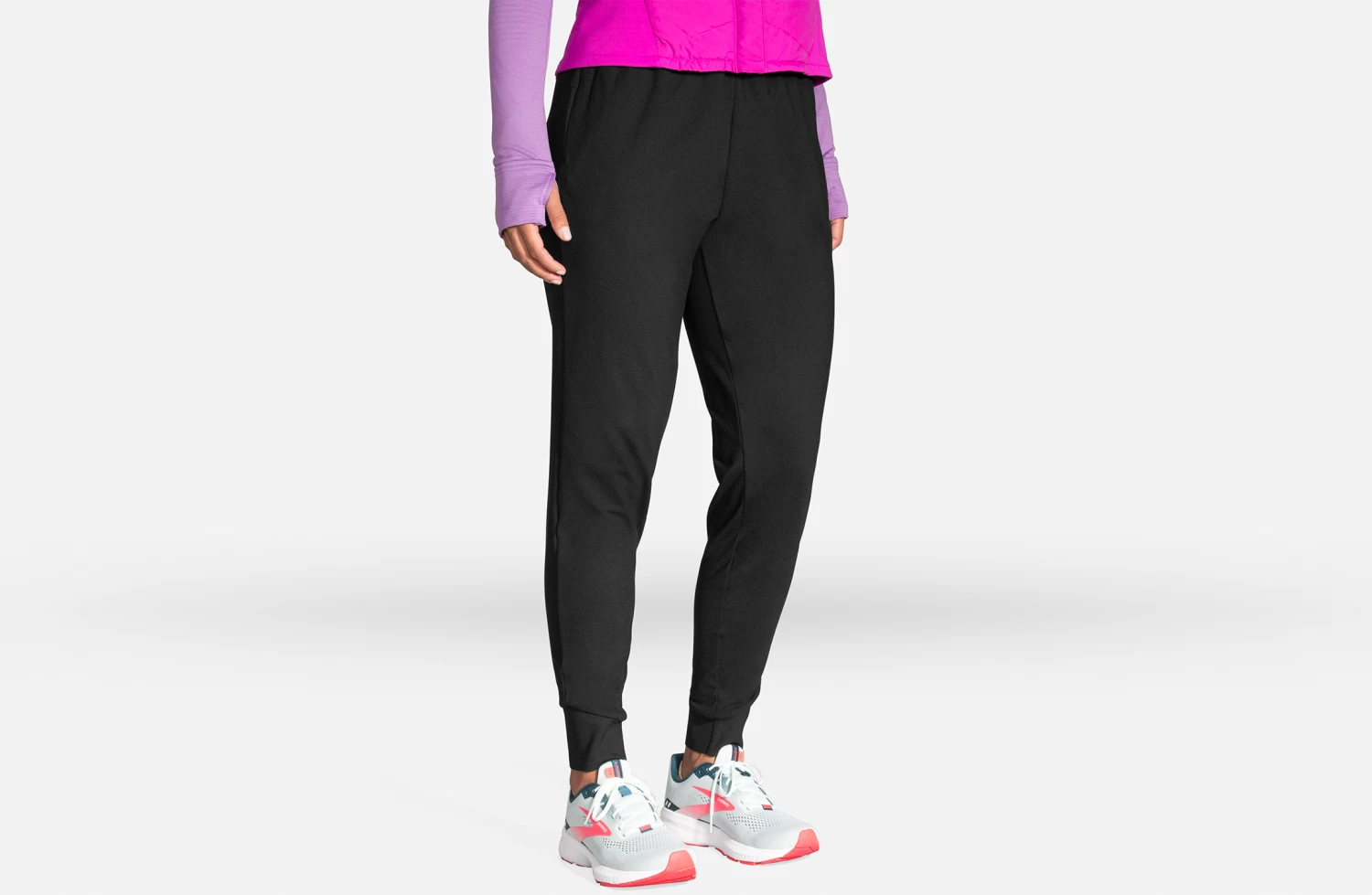 BROOKS Women’s Momentum Thermal Pant (001 - Black) 7 BROOKS Women’s Momentum Thermal Pant (001 - Black) - Image 5