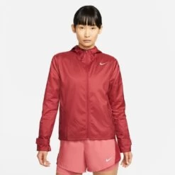 Nike Women's Essential Running Jacket (690 - Pomegranate/Reflective Silver)