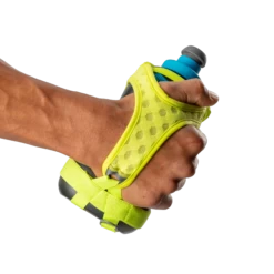 Nathan Quick Squeeze 18oz Handheld Water Bottle -Nike Store BF969AB4 7E92 4245 9797 F5D1753756D4