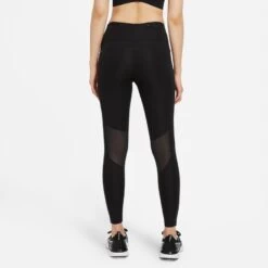 Nike Women's Epic Fast Mid-Rise Pocket Leggings (010 - Black/Reflective Silver) -Nike Store D0FB5C45 7673 4364 B54F D13819EC8F22