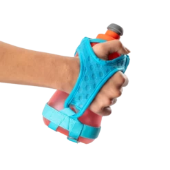 Nathan Quick Squeeze 18oz Handheld Water Bottle -Nike Store E9166ACE D0C9 44B8 B48F C95D9FCAE70F