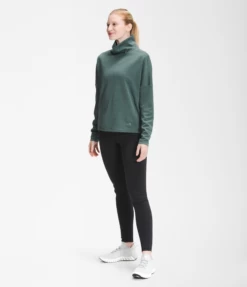 The North Face Women's EA Basin Funnel Neck Long SLeeve (HRM - Balsam Green Heather) 7 The North Face Women's EA Basin Funnel Neck Long SLeeve (HRM - Balsam Green Heather) -Nike Store NF0A5GBP HRM model34